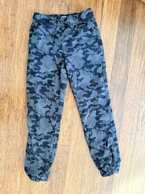 Weatherproof Vintage Youth Fleece-Lined Camo Cargo Jogger Pants Youth size L